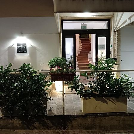 Hotel Arcadia Macerata Buitenkant foto