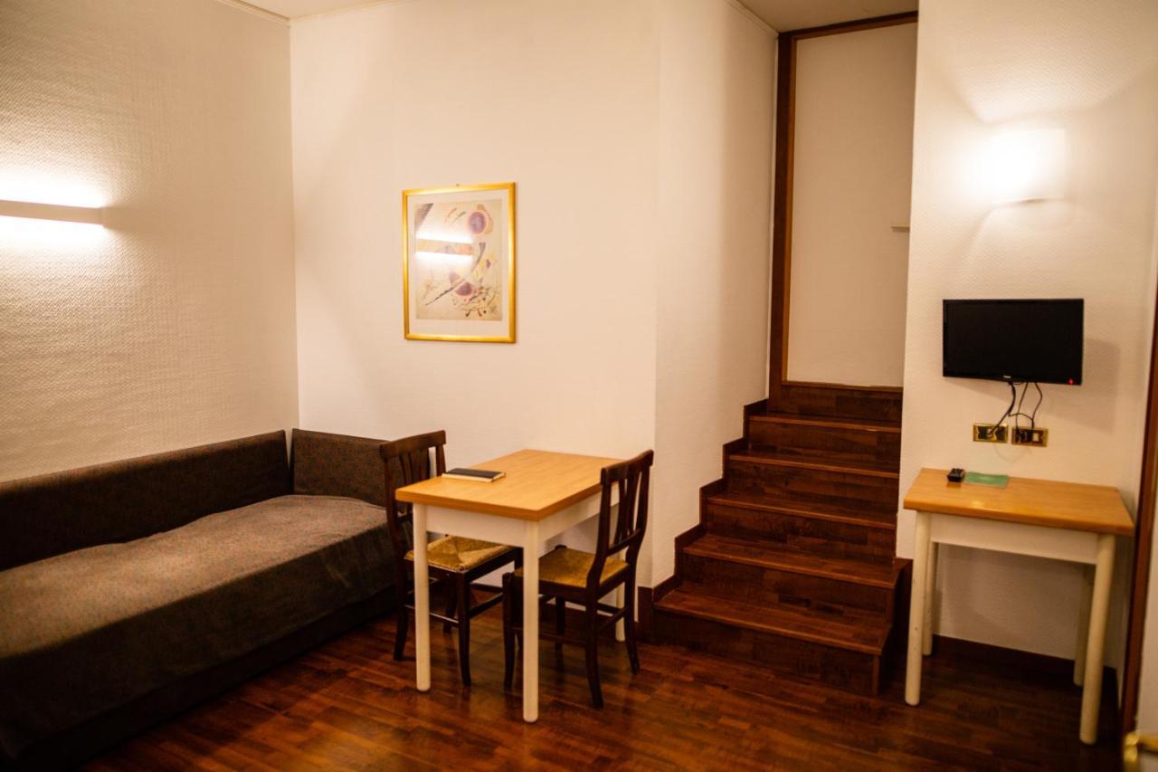 Hotel Arcadia Macerata Buitenkant foto
