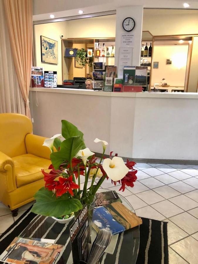 Hotel Arcadia Macerata Buitenkant foto